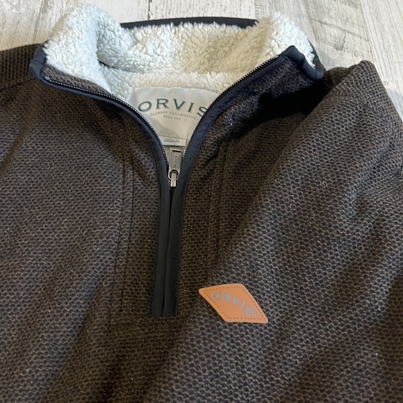 Orvis Brown Fleece lined pullover Size M - Picture 2 of 9